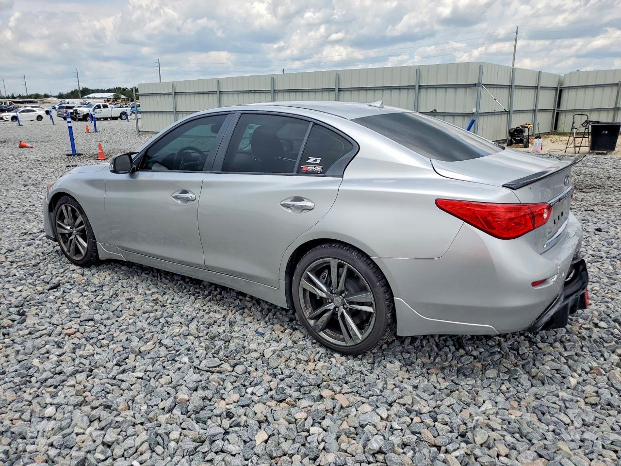 INFINITI Q50 Sport