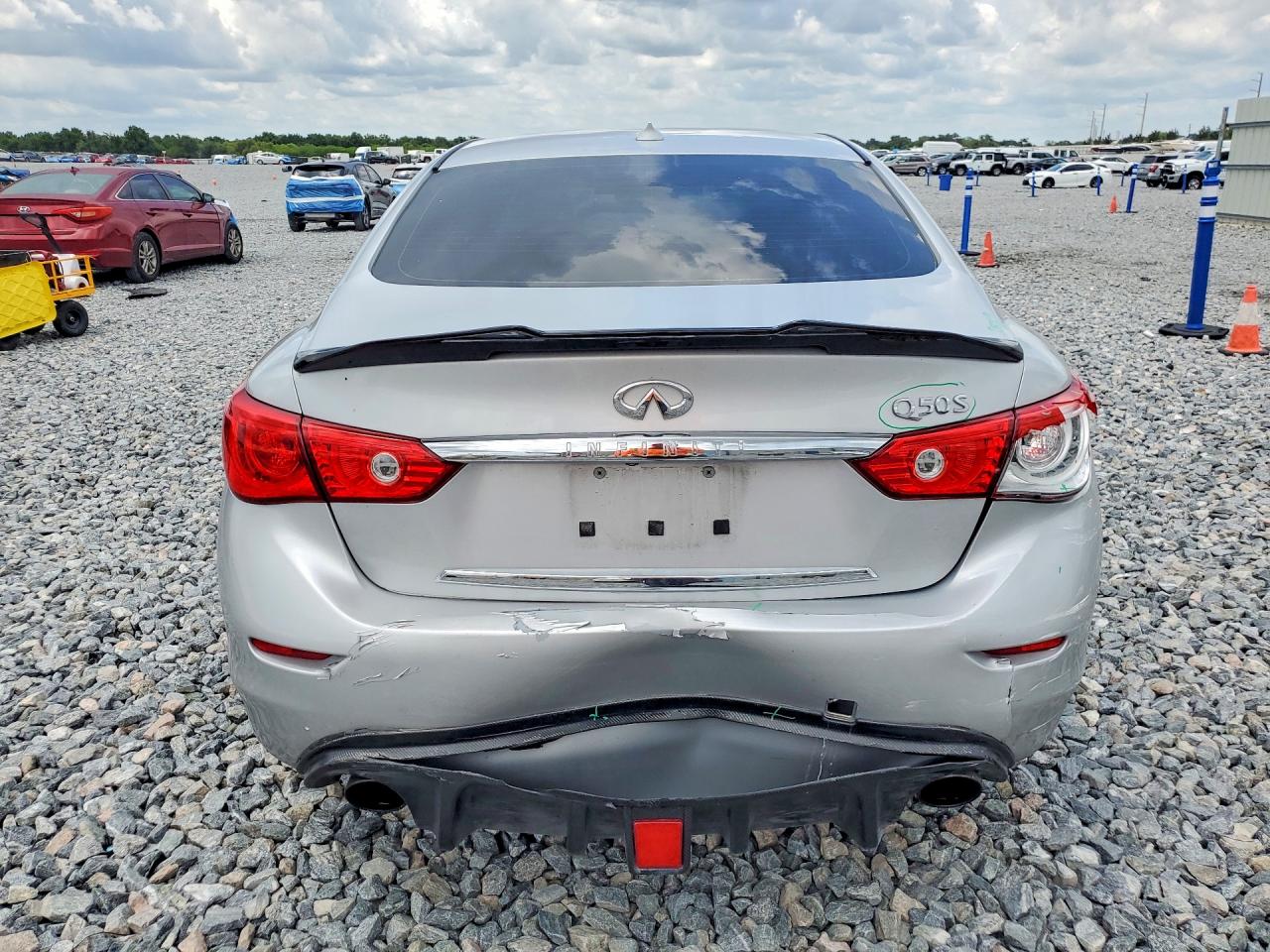 INFINITI Q50 Sport