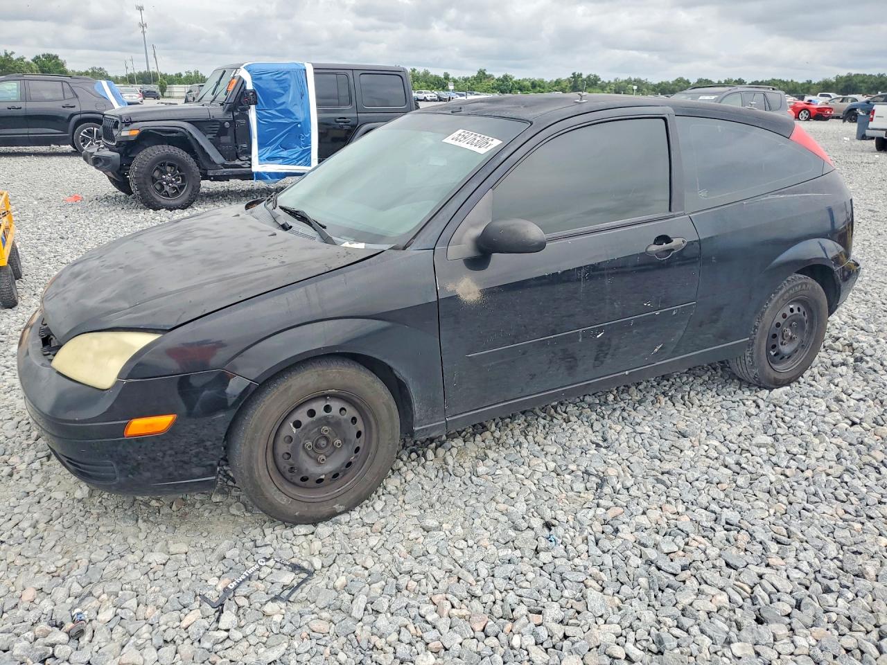 Salvage Ford Focus Image
