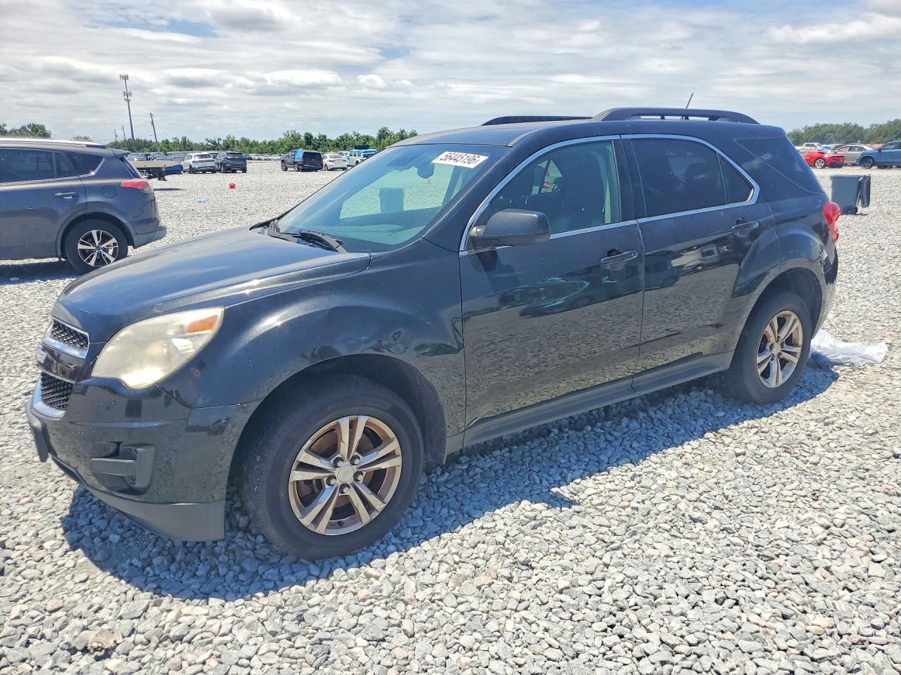 Salvage Chevrolet Equinox Image