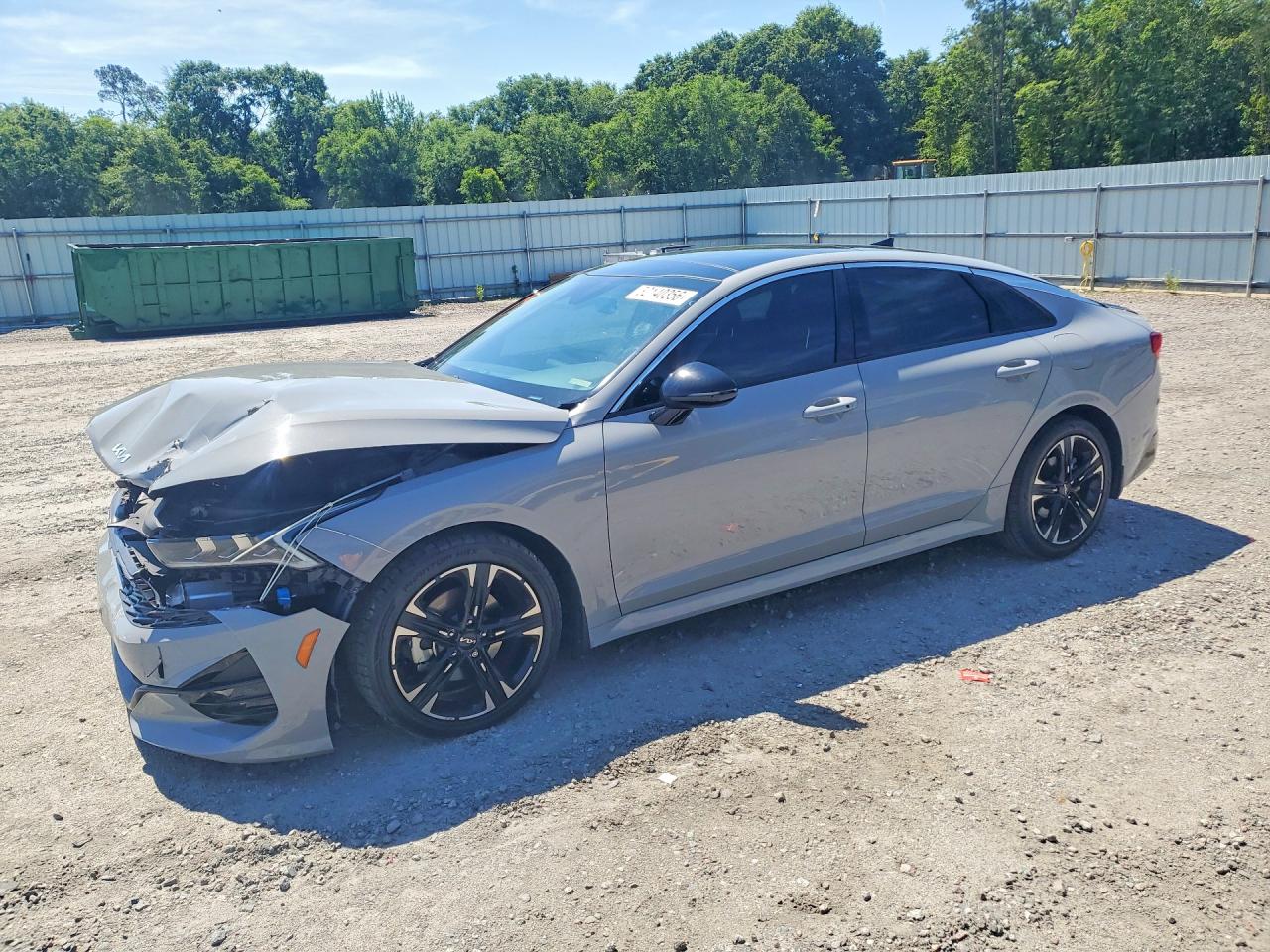 Salvage Kia K5 Image