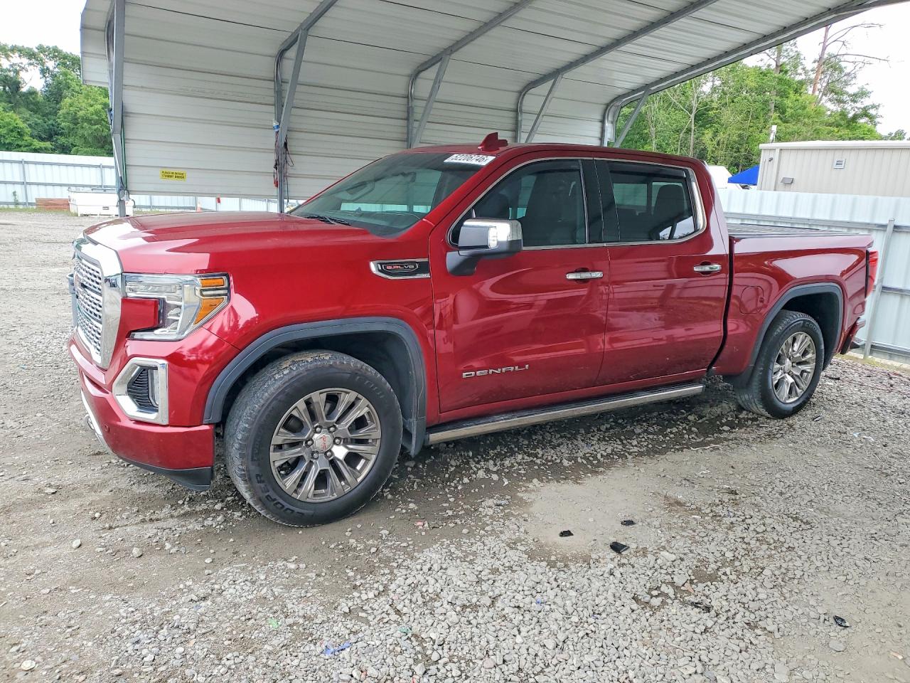 Salvage GMC Sierra Image