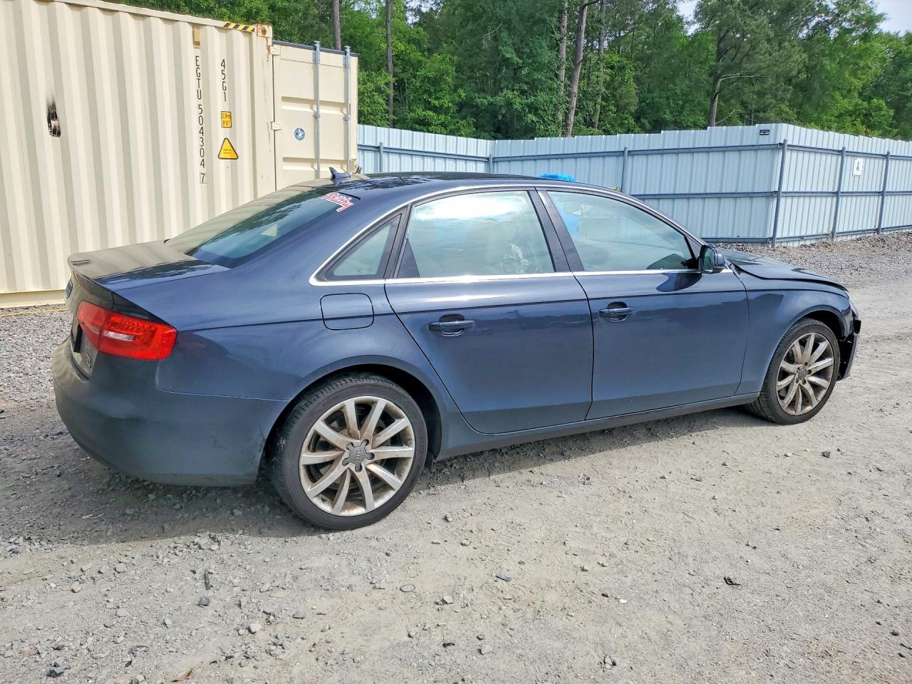 Audi A4 Premium