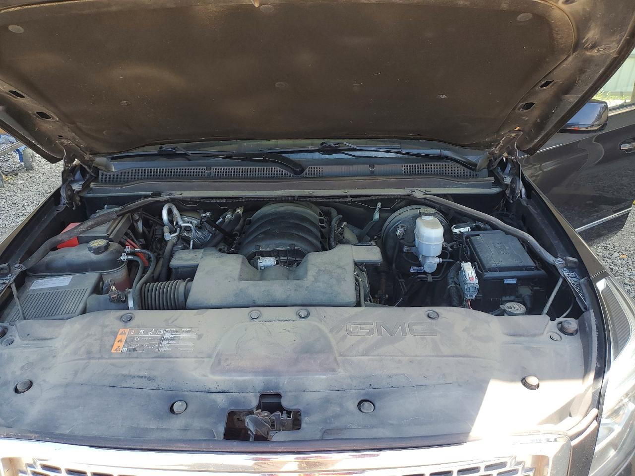 GMC Yukon Sle