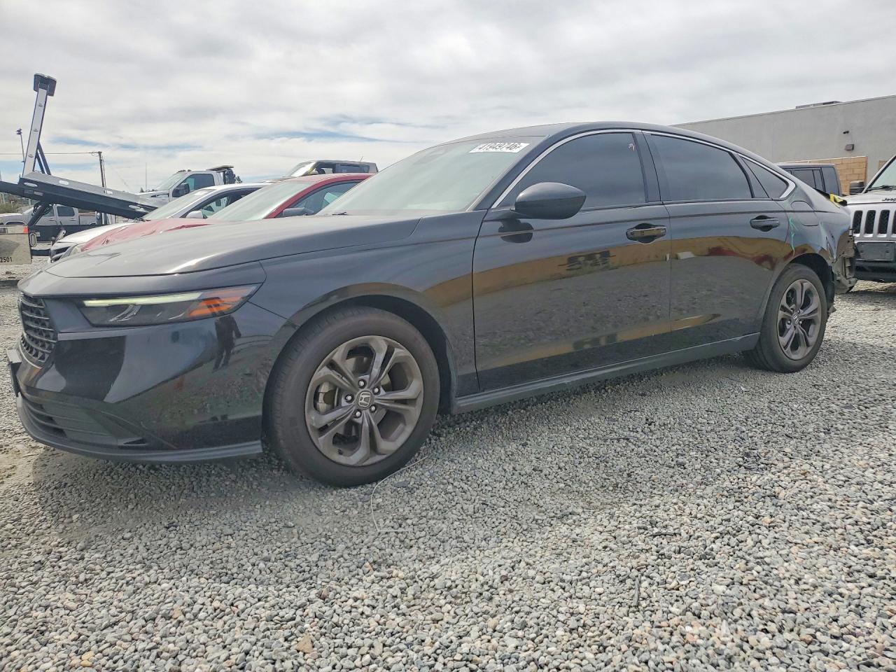 Salvage Honda Accord Image