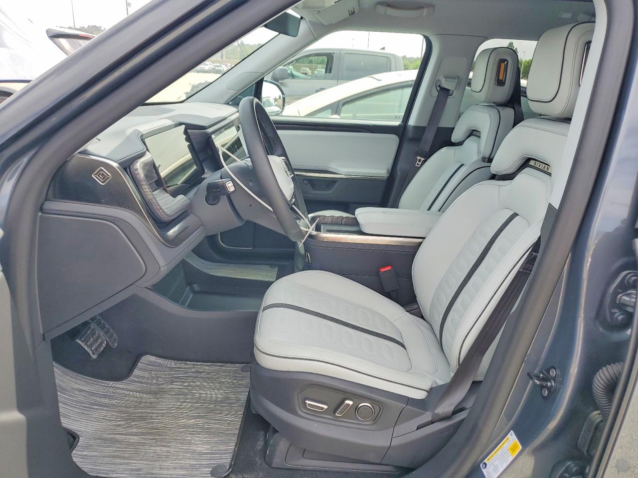 Rivian Ris Adventure
