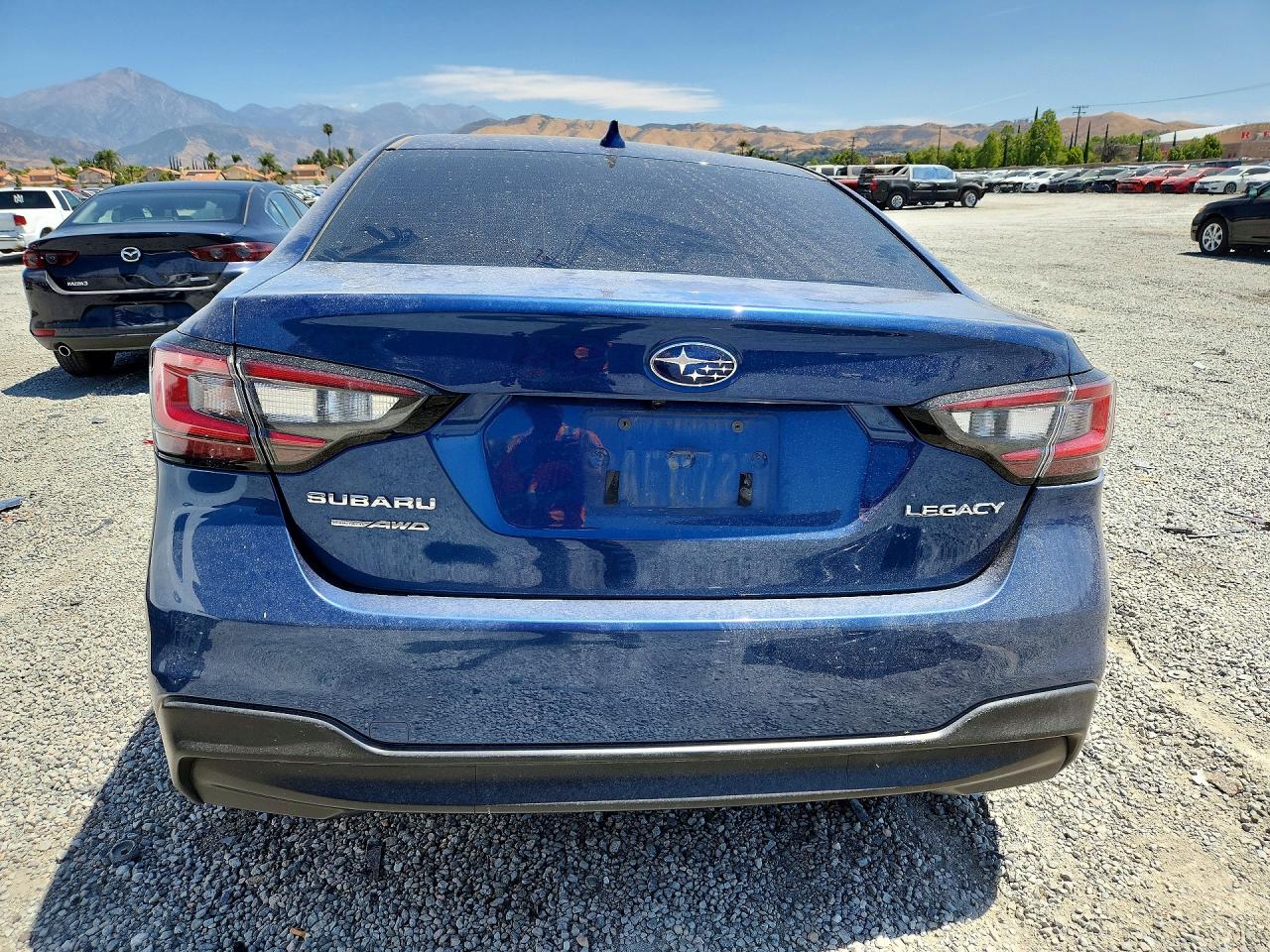 Subaru Legacy Premium