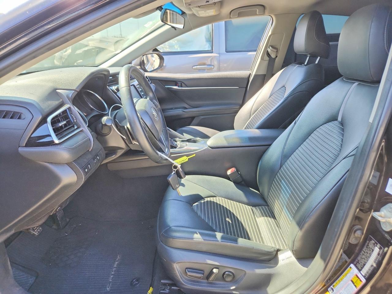 Toyota Camry Se