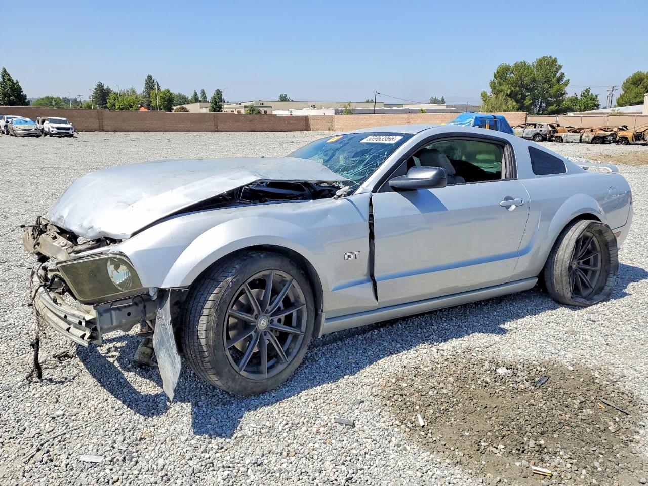 Salvage Ford Mustang Image