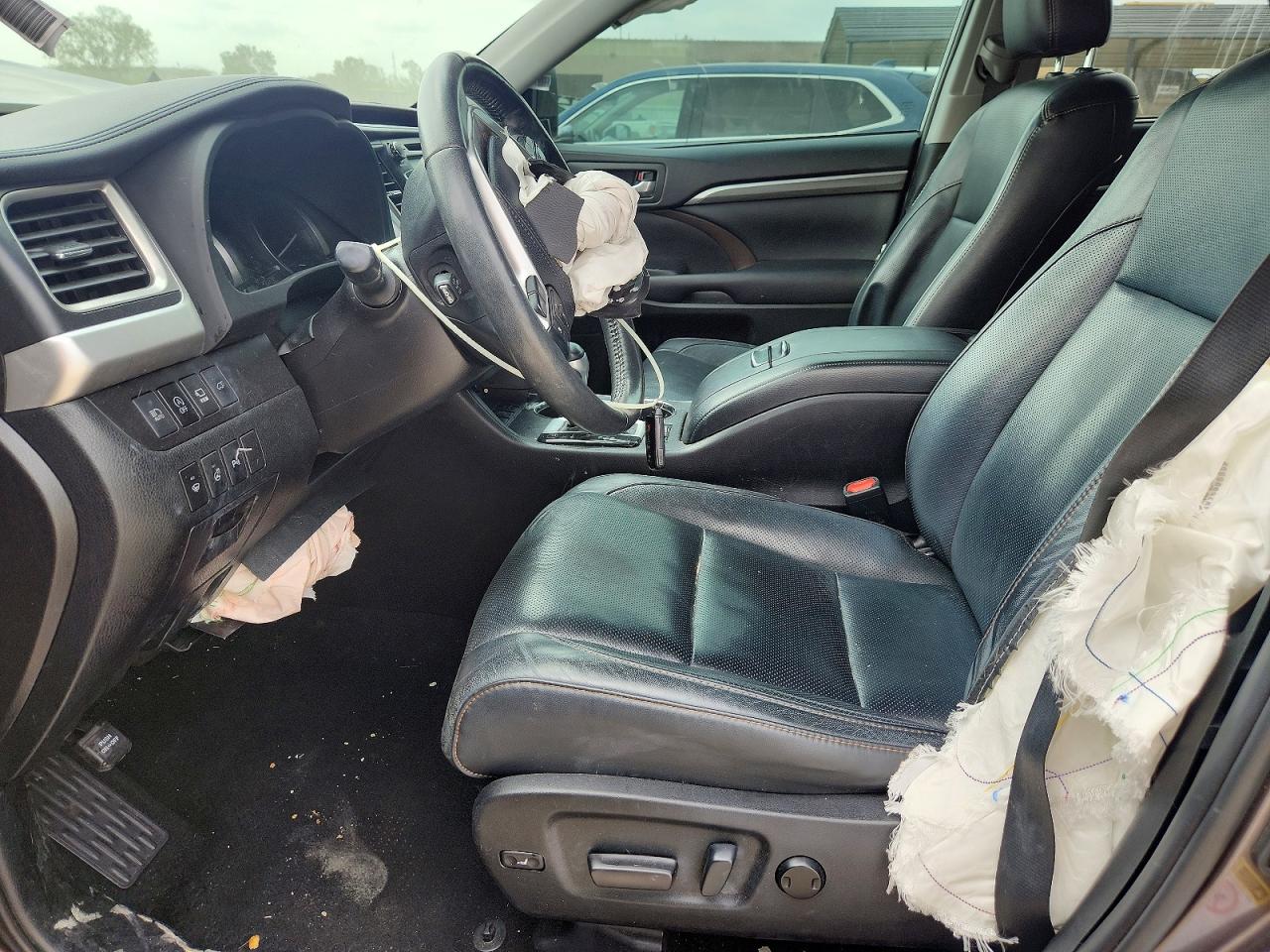 Toyota Highlander Limited Platinum