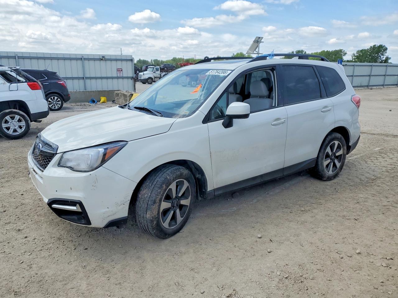Salvage Subaru Forester Image