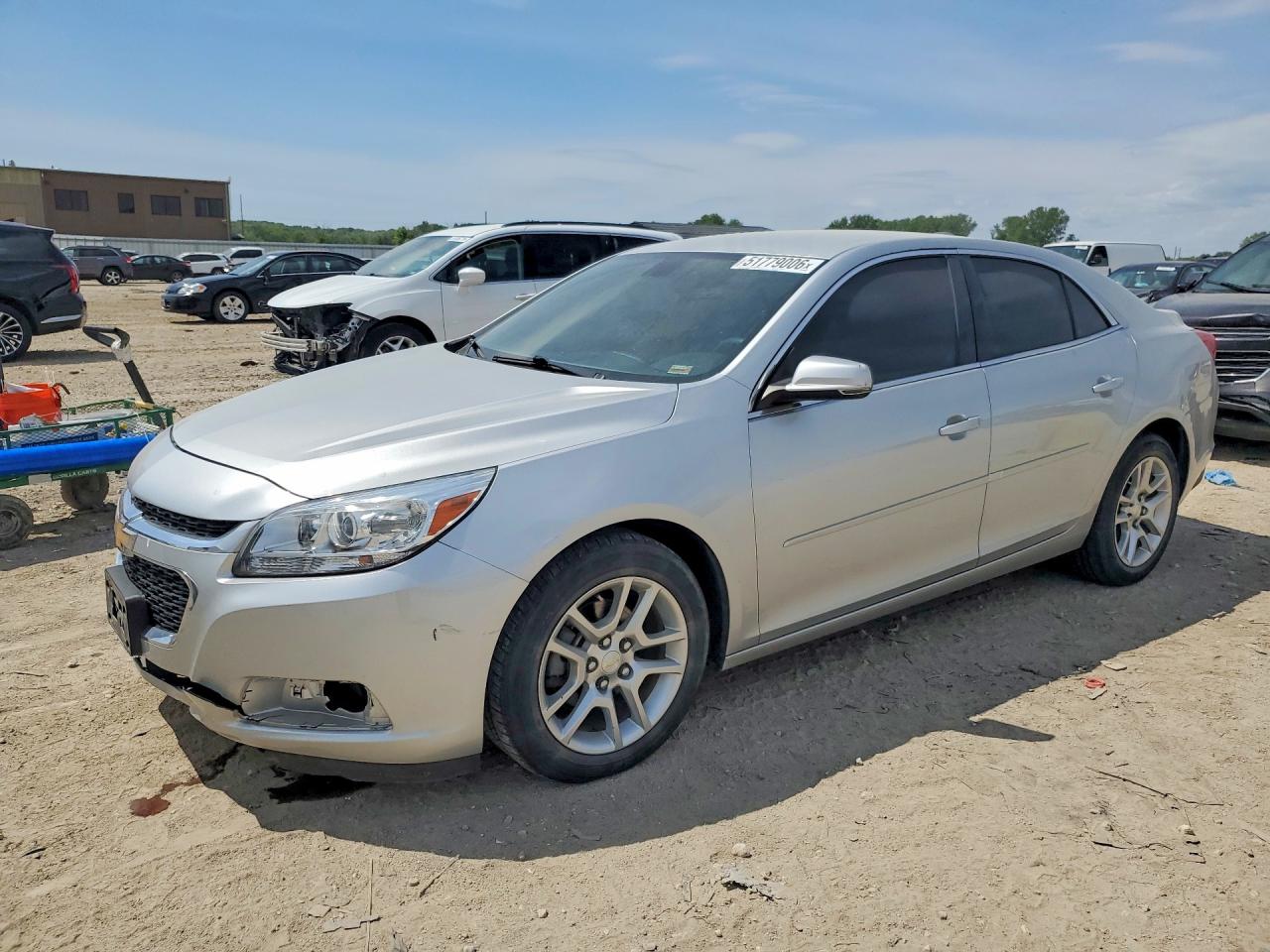 Salvage Chevrolet Malibu Image