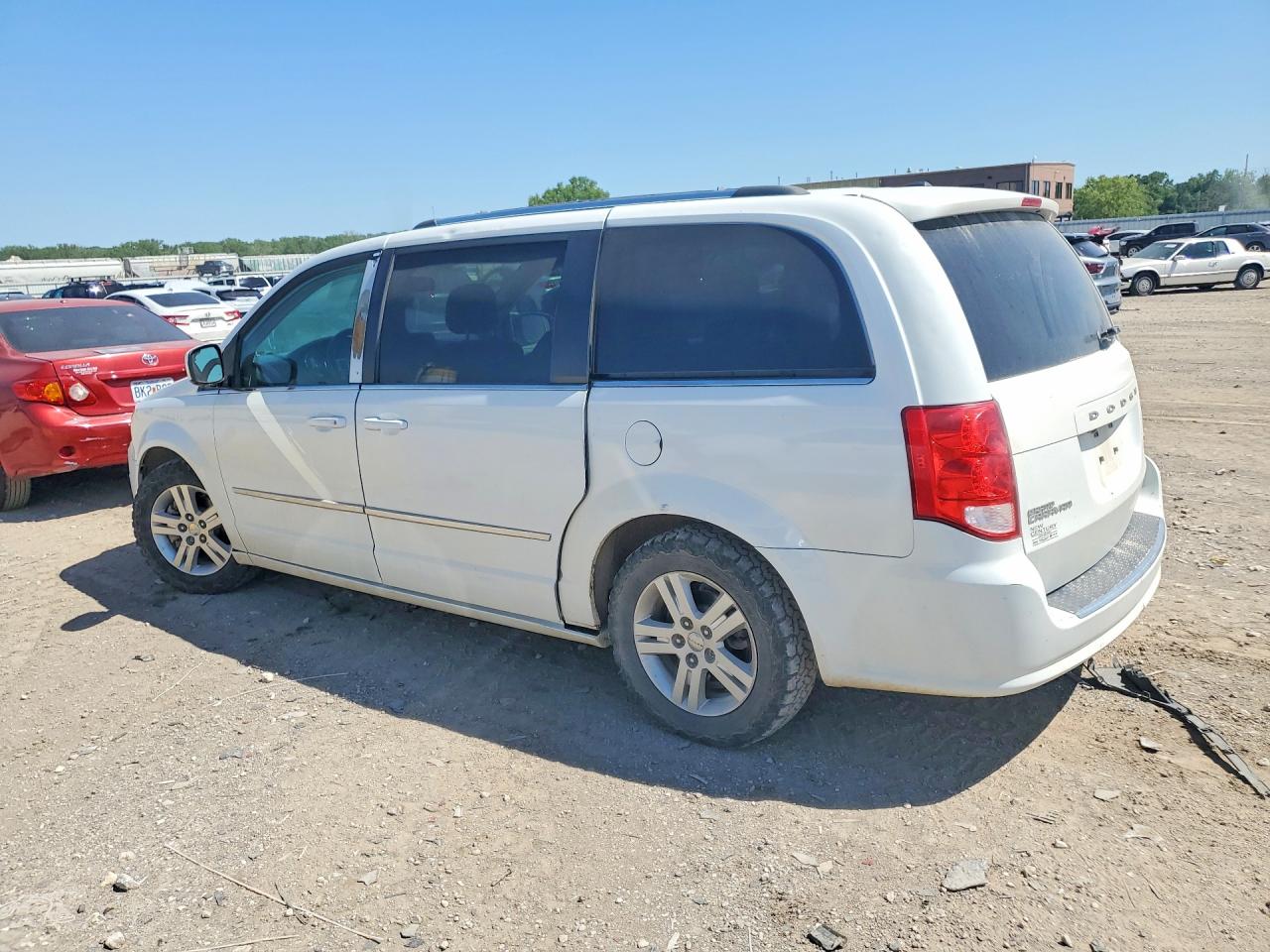 Dodge Caravan Crew