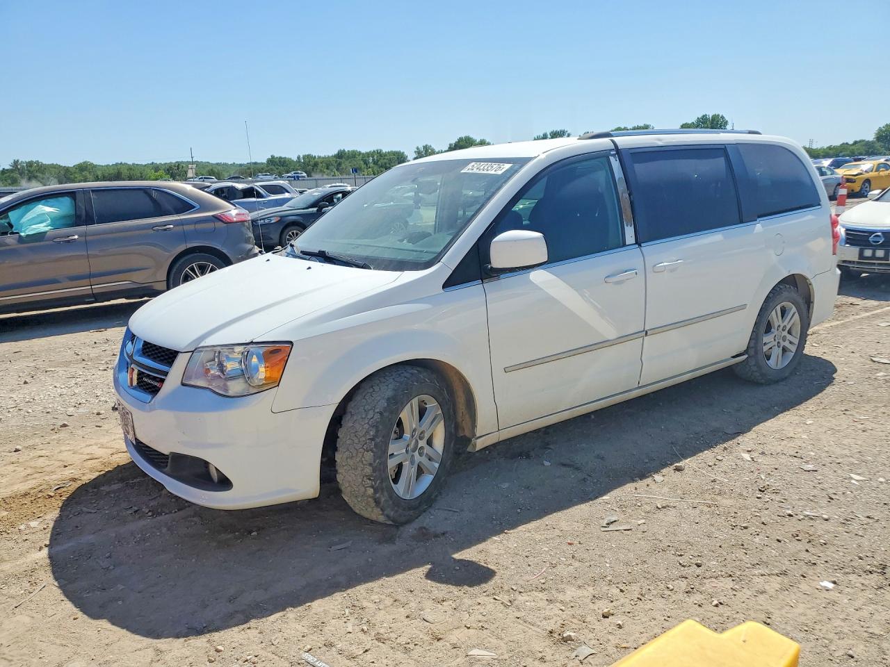 Salvage Dodge Caravan Image
