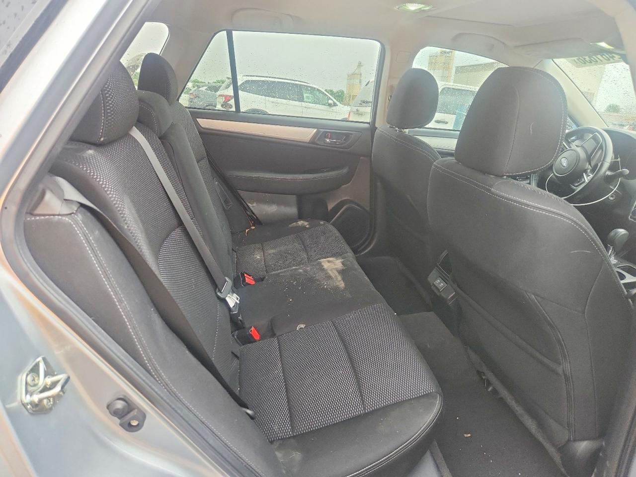 Subaru Outback 2.5i Premium