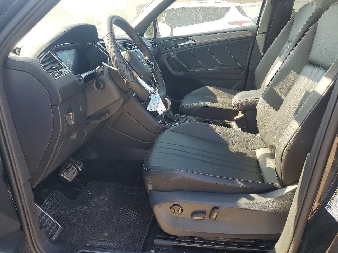 Volkswagen Tiguan Se R-line Black