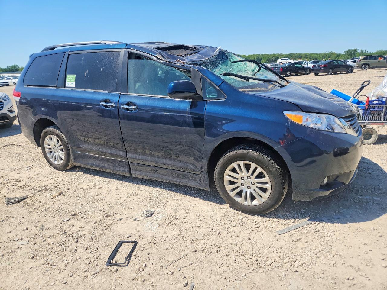 Toyota Sienna Xle 8-passenger