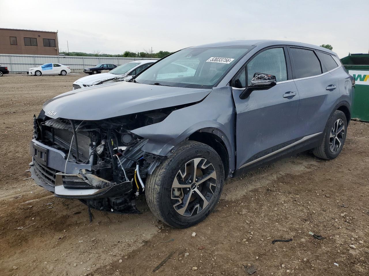 Salvage Kia Sportage Image