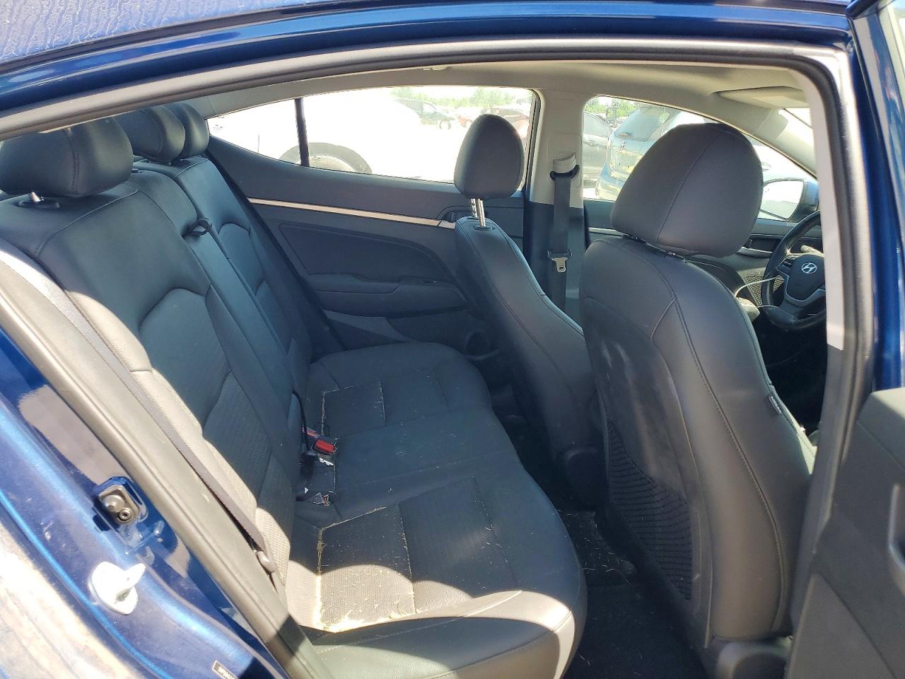 Hyundai ELANTRA Limited
