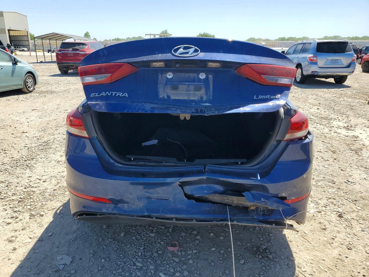 Hyundai ELANTRA Limited
