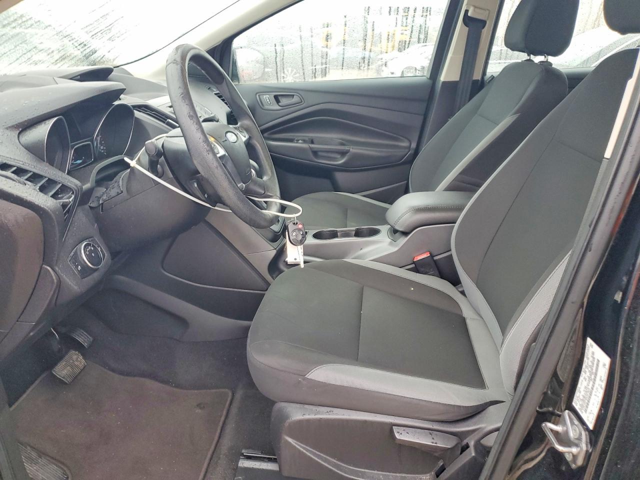 Ford Escape S
