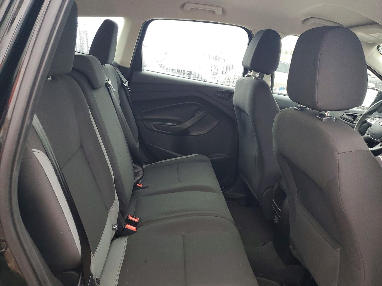 Ford Escape S