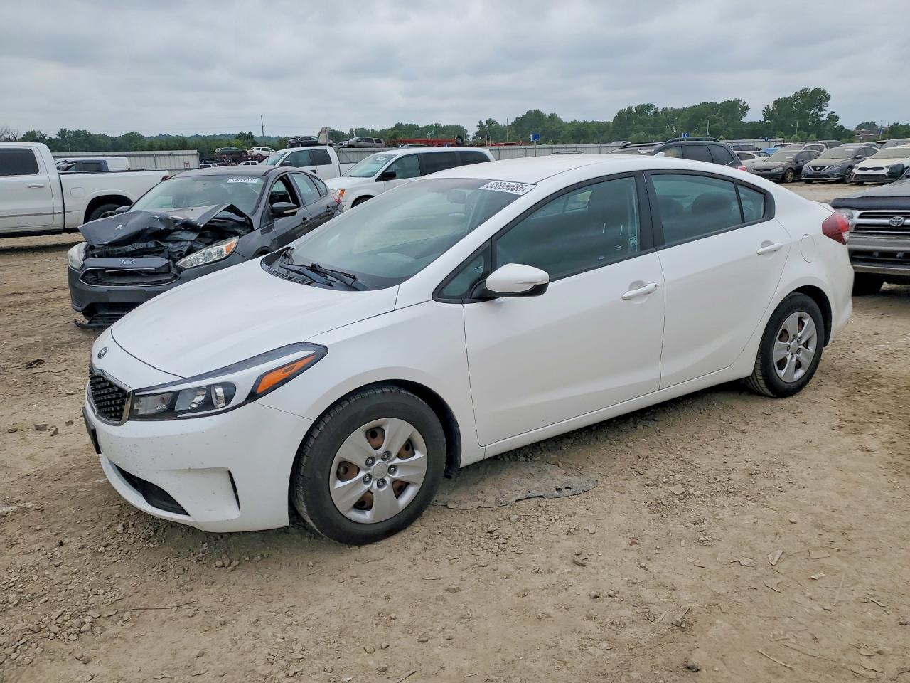 Salvage Kia Forte Image
