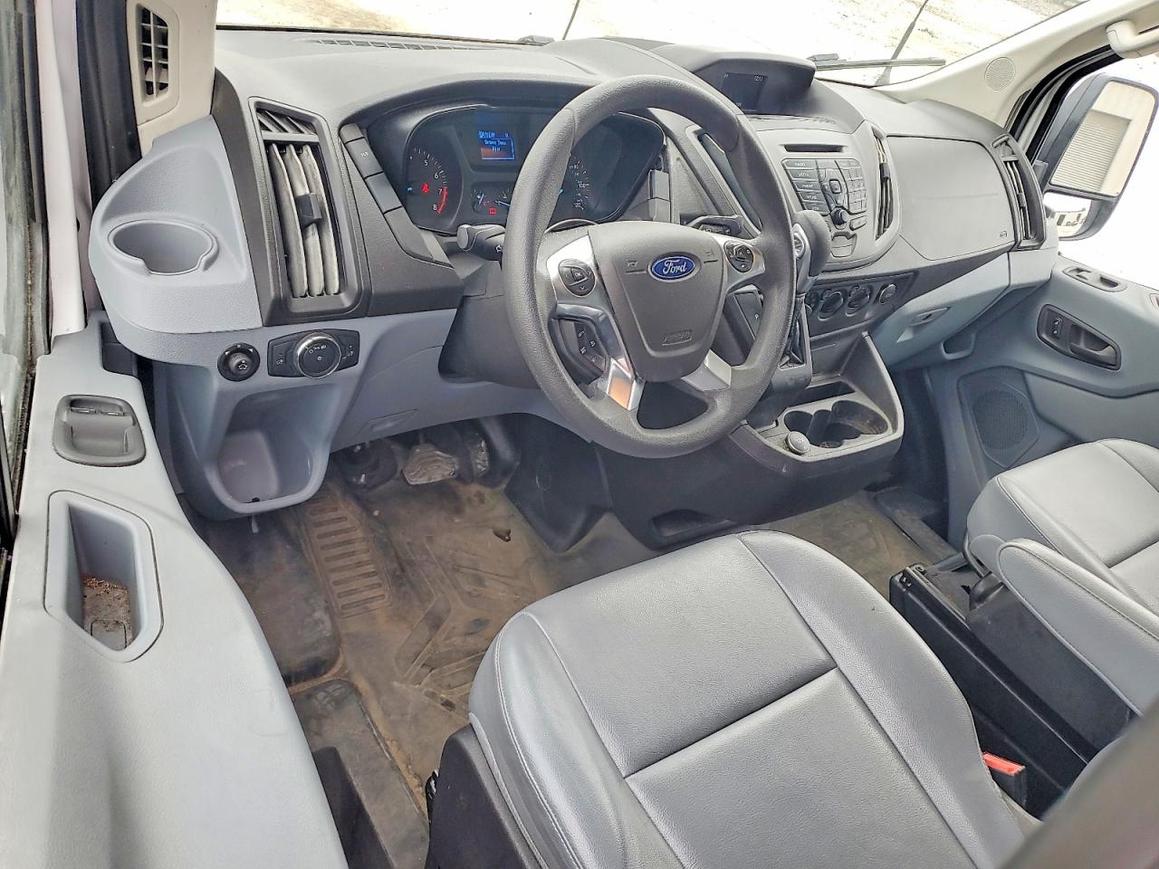 Ford Transit T-250