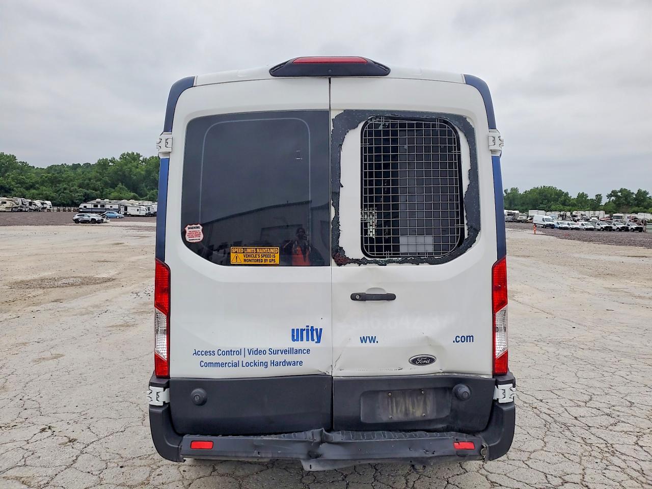 Ford Transit T-250