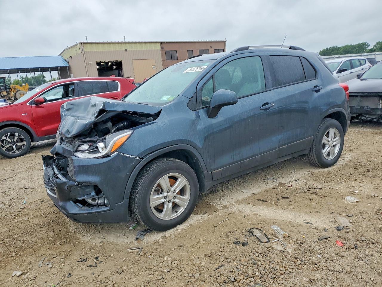 Salvage Chevrolet Trax Image
