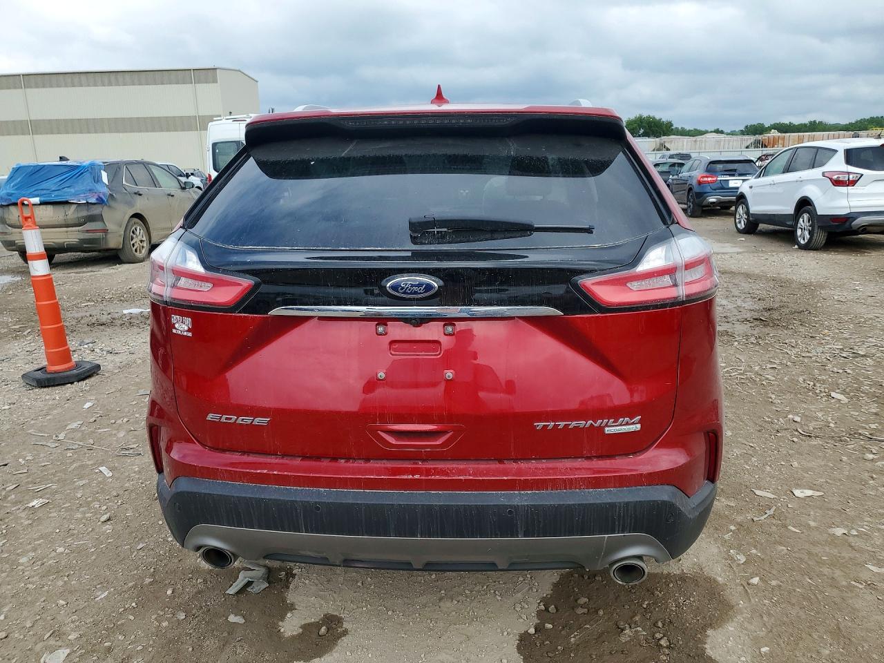 Ford Edge Titanium