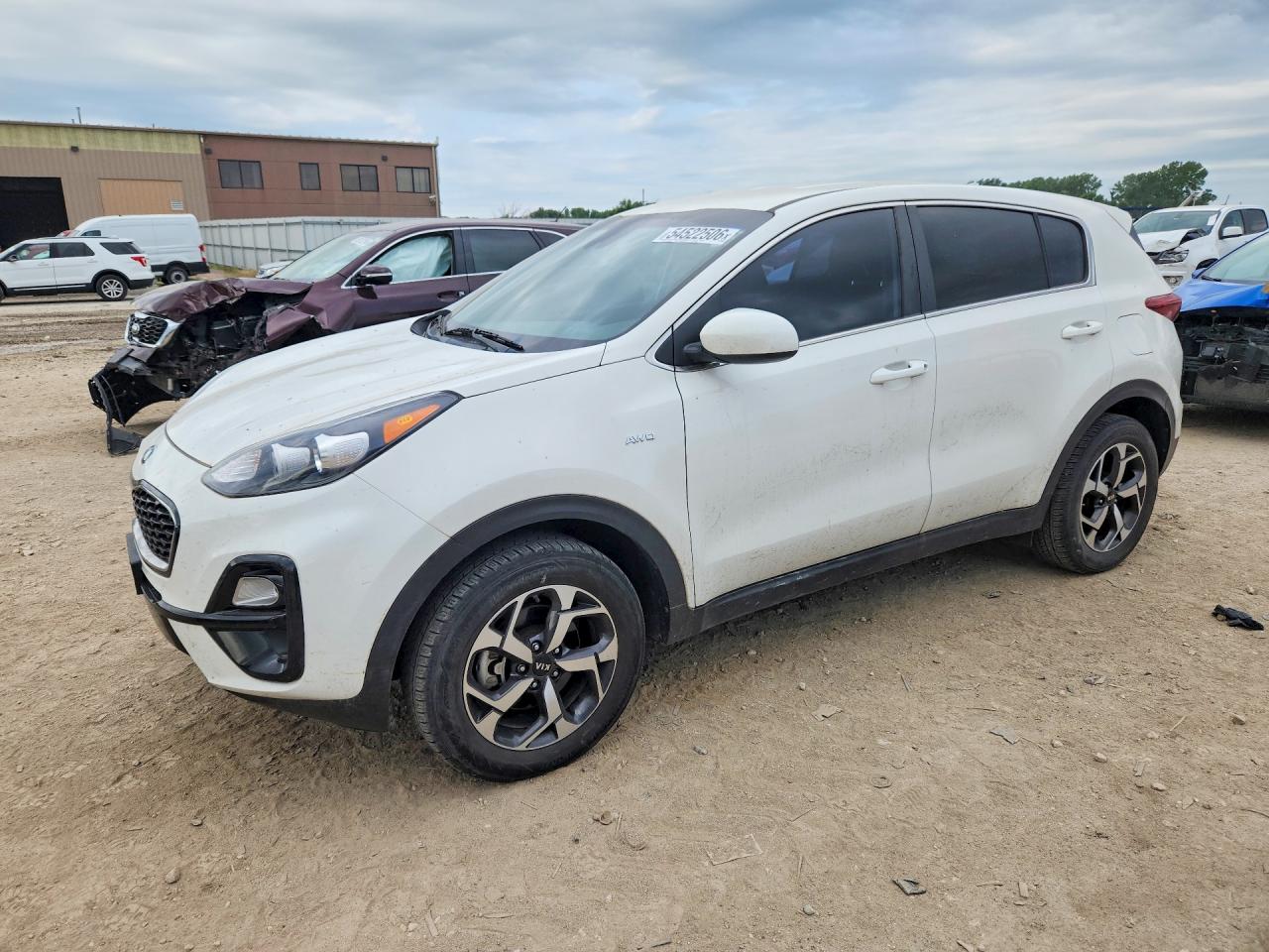 Salvage Kia Sportage Image
