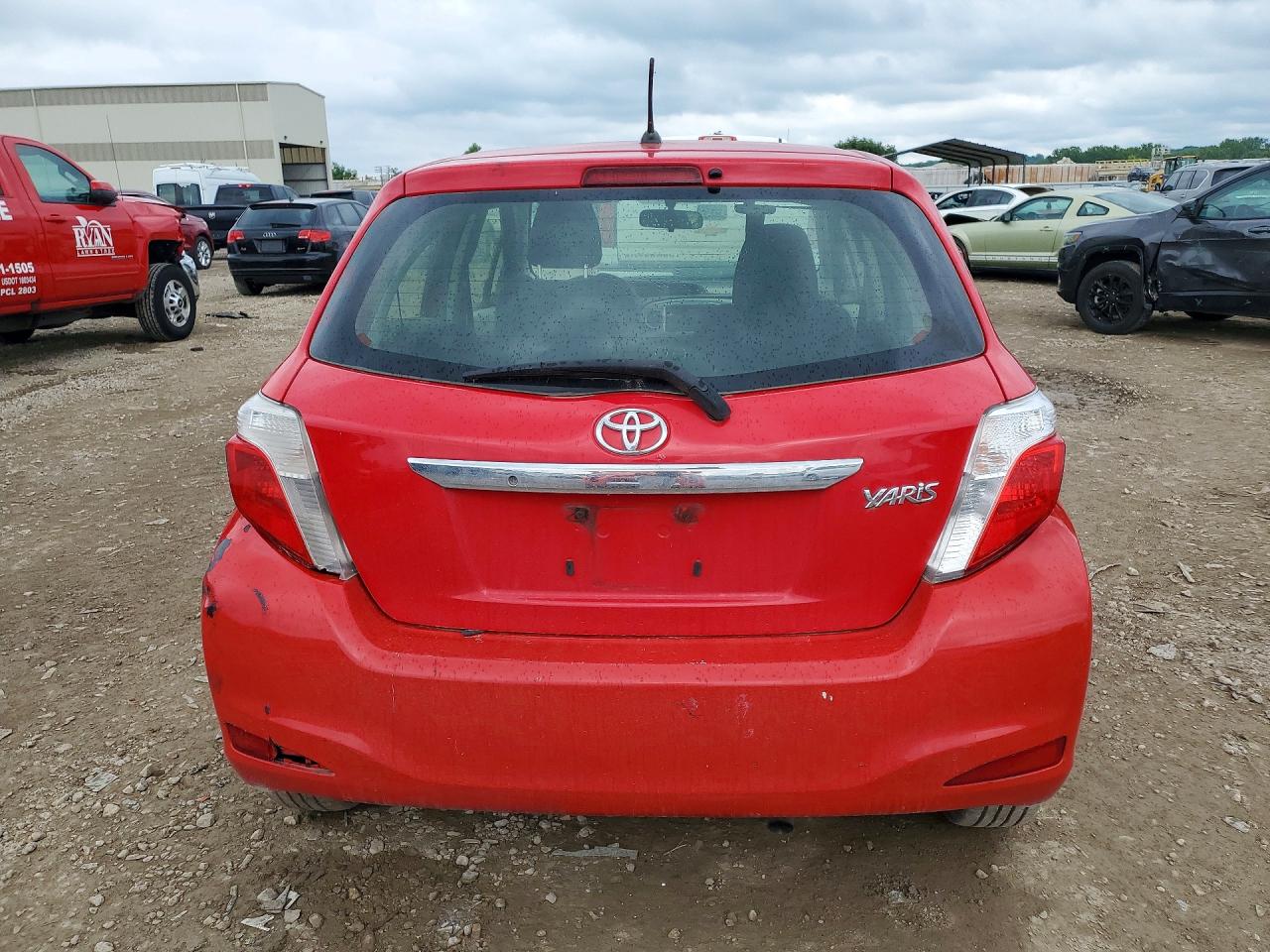 Toyota Yaris 5-door L