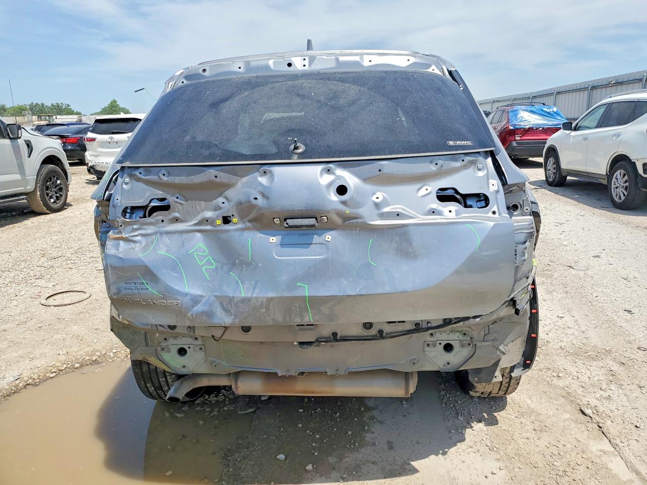 Mitsubishi Outlander Se