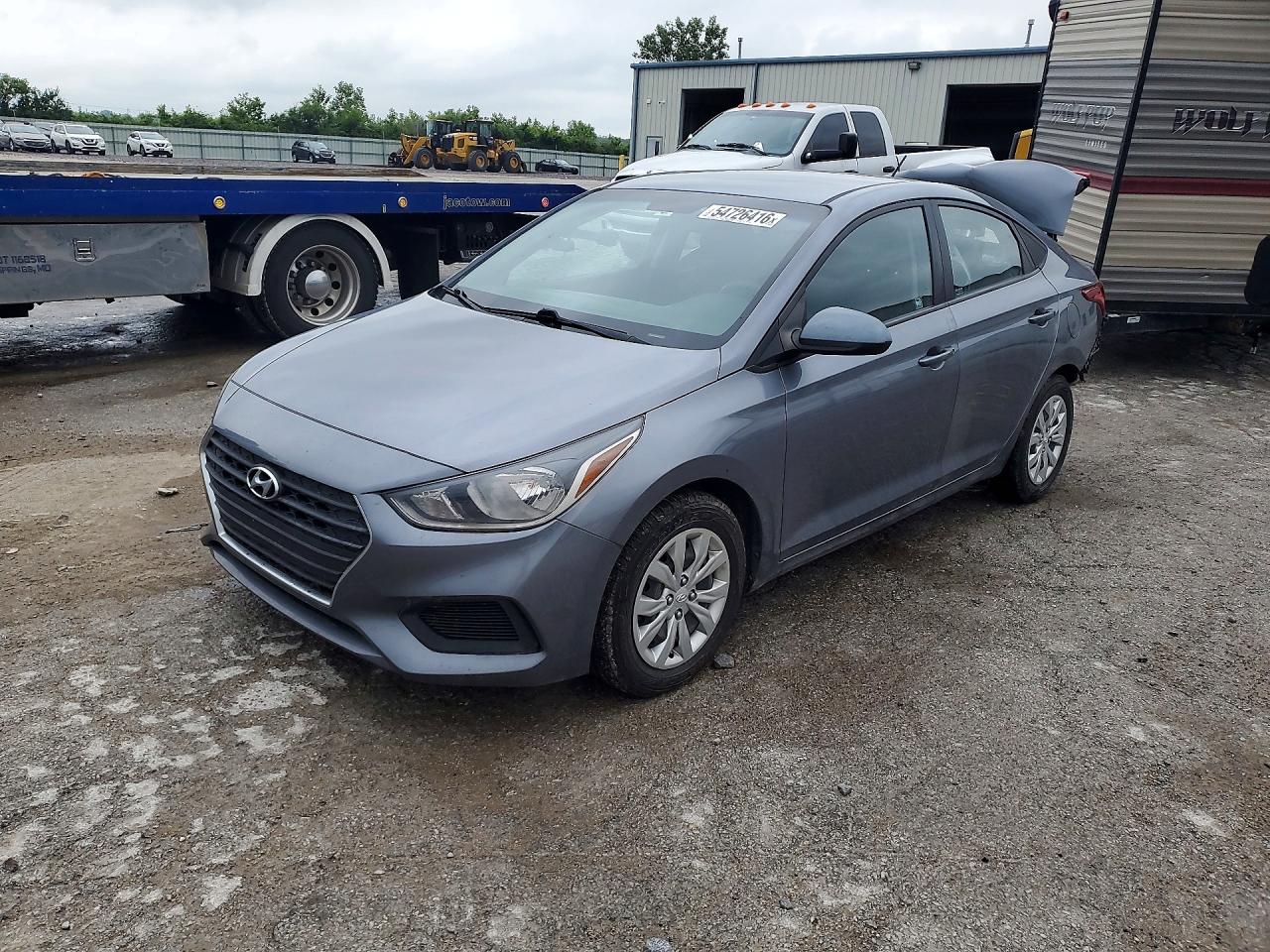 Salvage Hyundai ACCENT Image