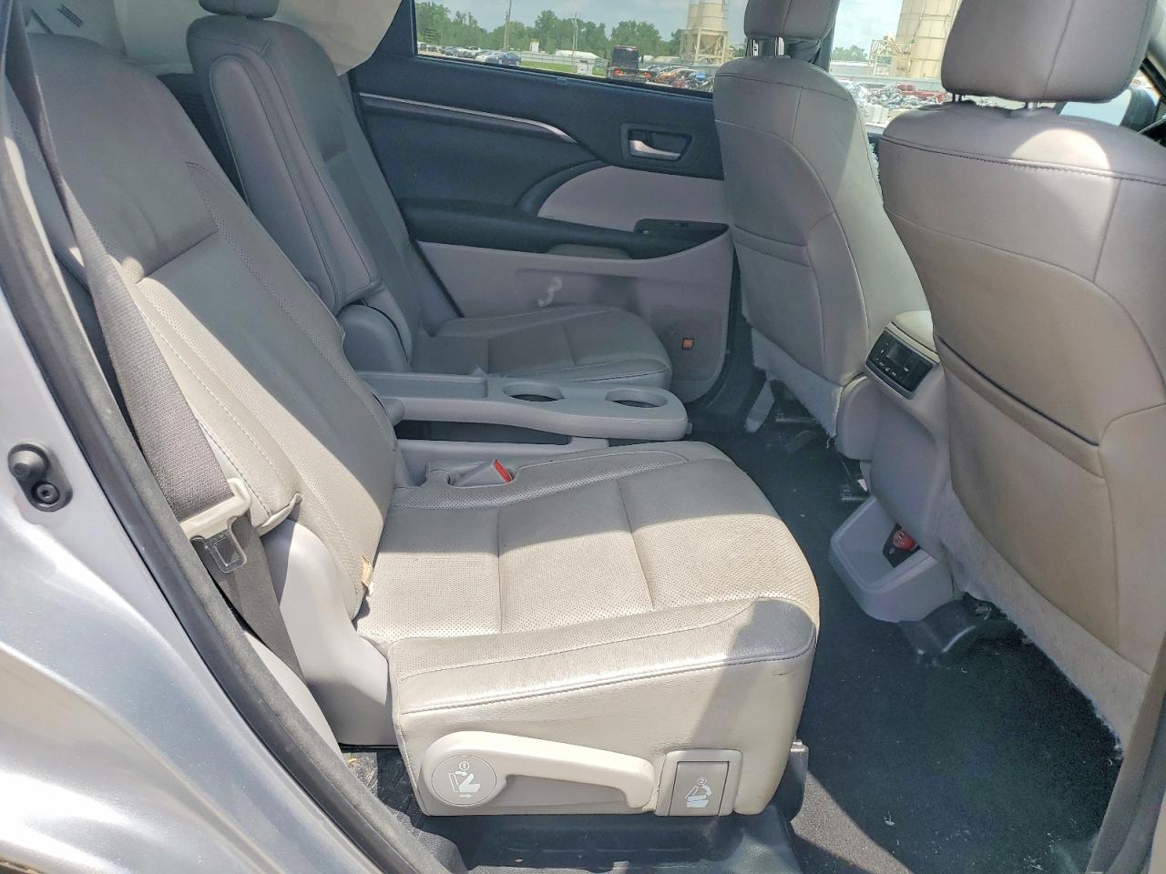 Toyota Highlander Limited