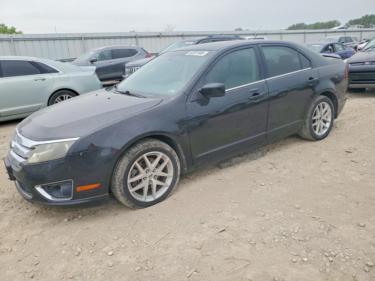 Salvage Ford Fusion Image