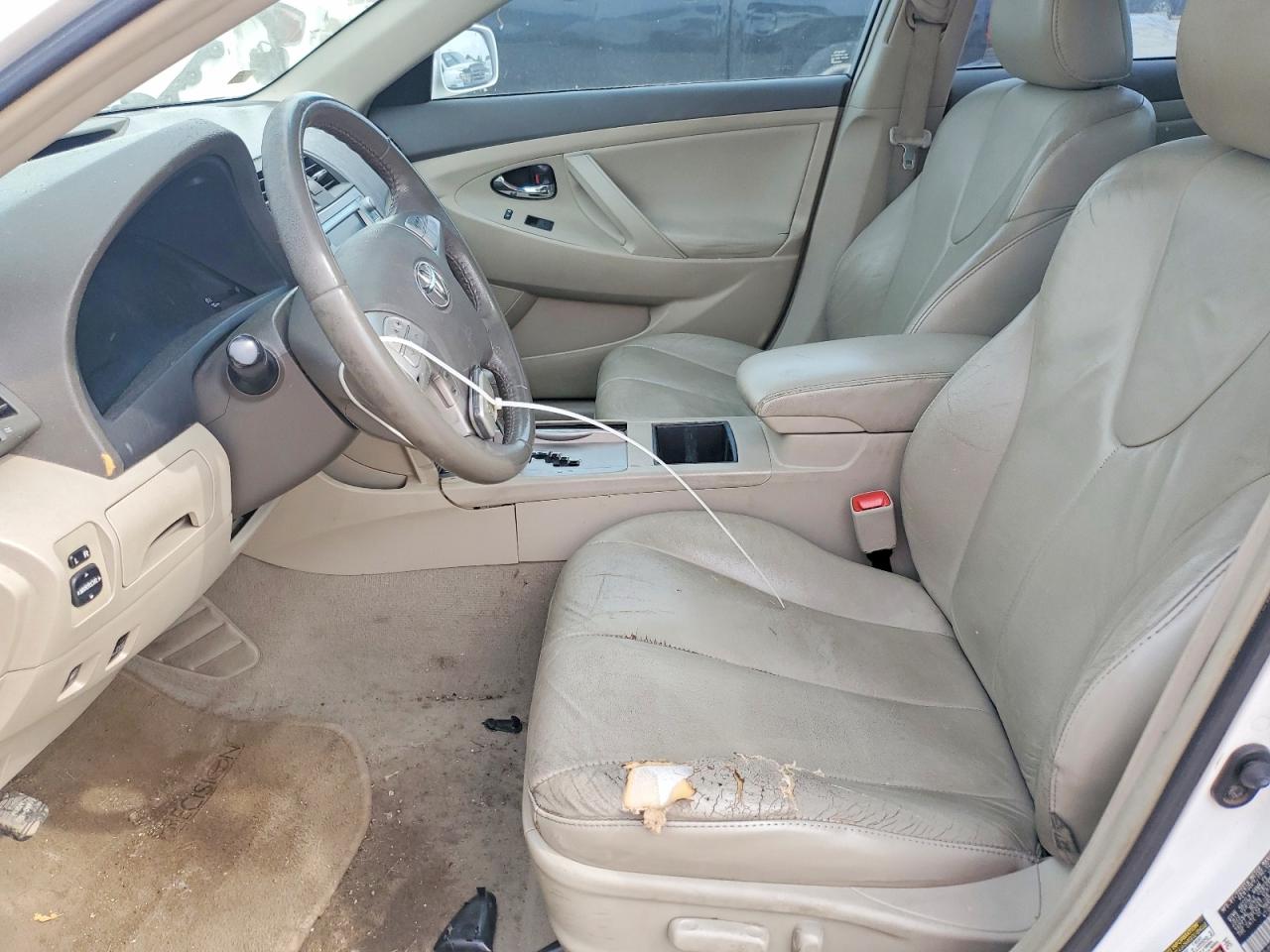 Toyota Camry Hybrid