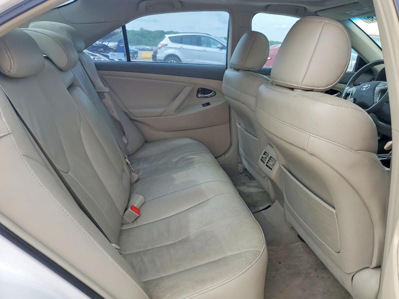 Toyota Camry Hybrid