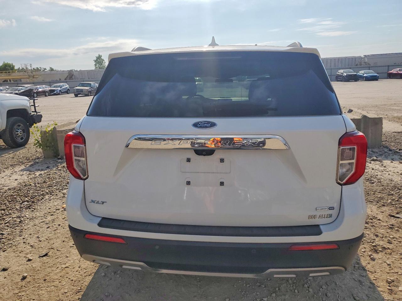 Ford Explorer Xlt