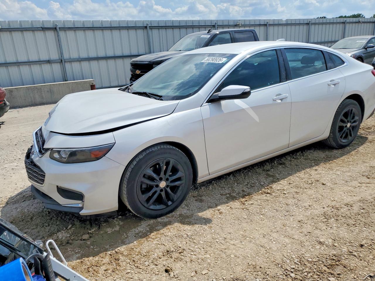 Salvage Chevrolet Malibu Image
