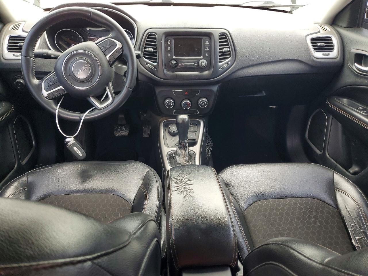 Jeep Compass Latitude