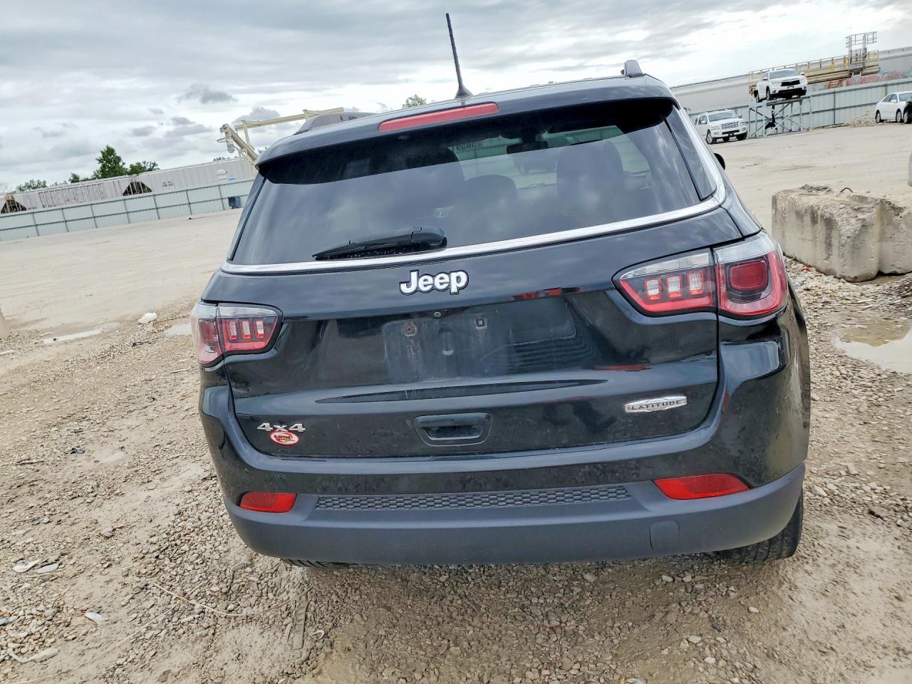 Jeep Compass Latitude