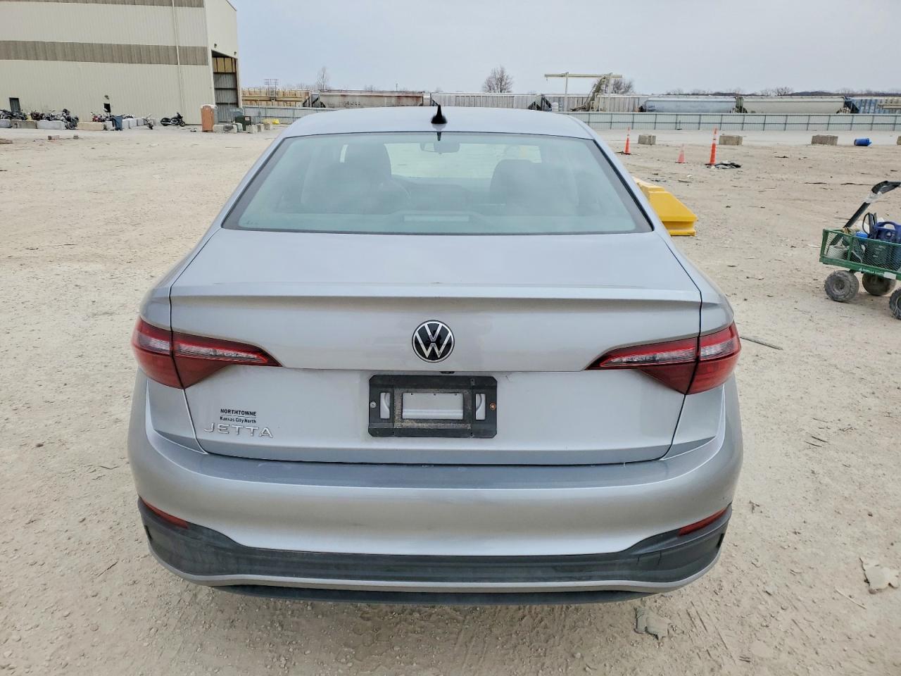 Volkswagen Jetta S