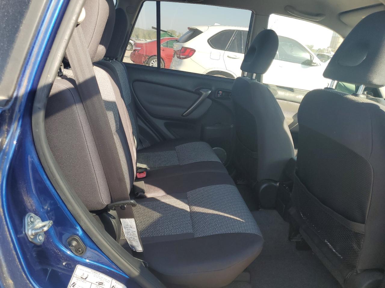 Toyota RAV4 Base