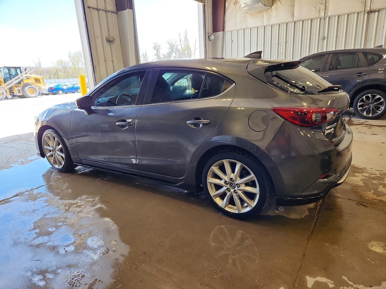 Mazda 3 Grand Touring
