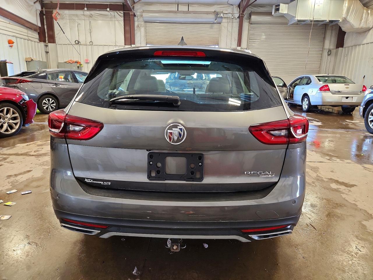 Buick Regal Essence