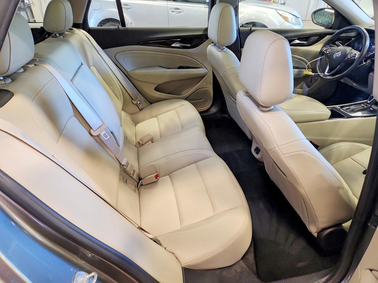 Buick Regal Essence