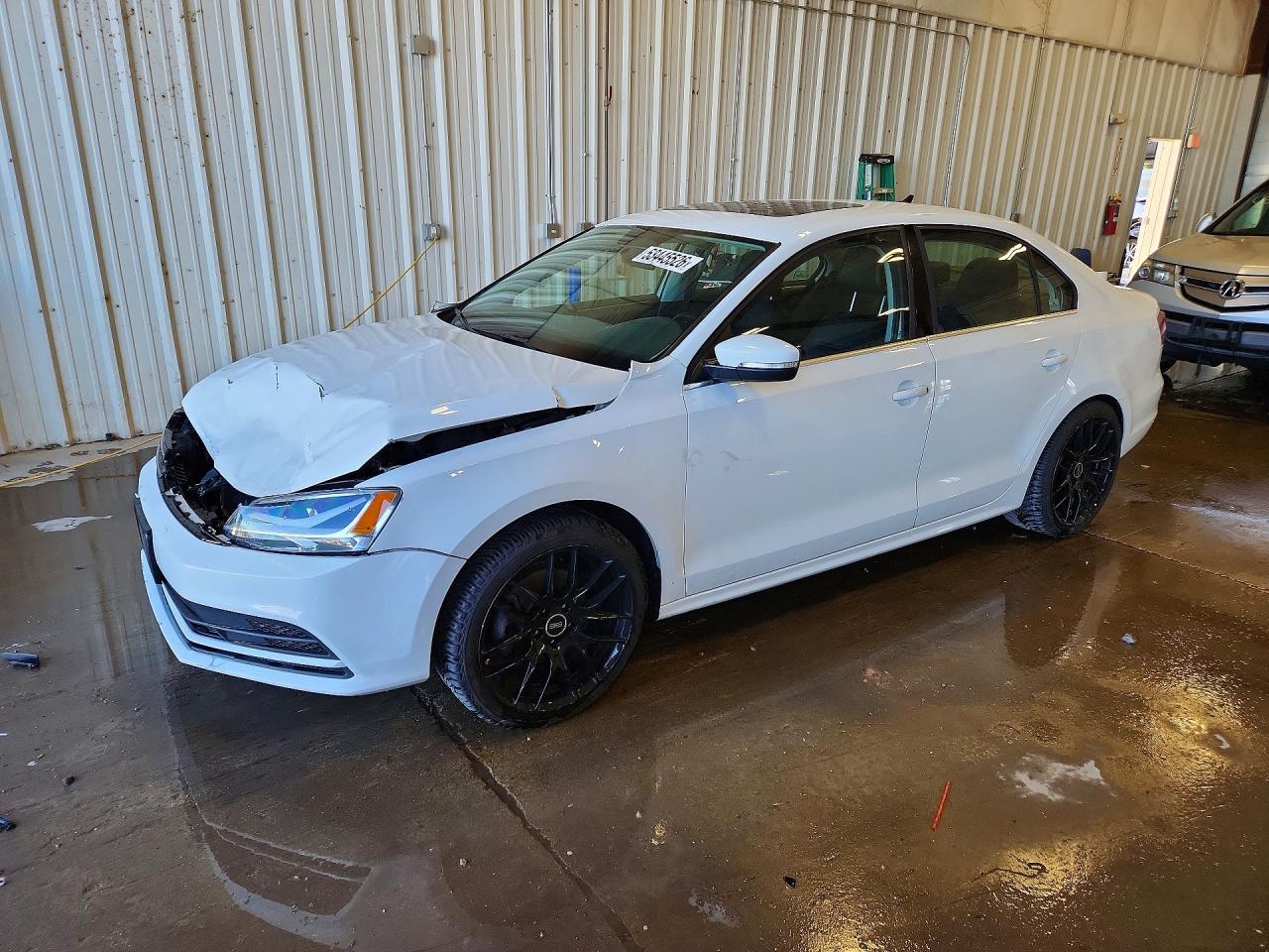 Salvage Volkswagen Jetta Image
