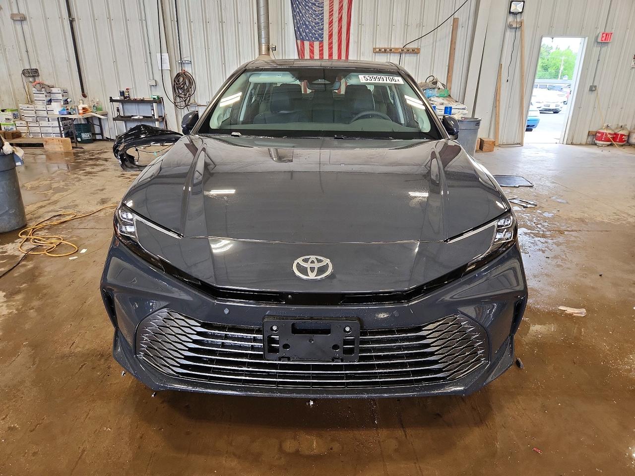 Toyota Camry Xle